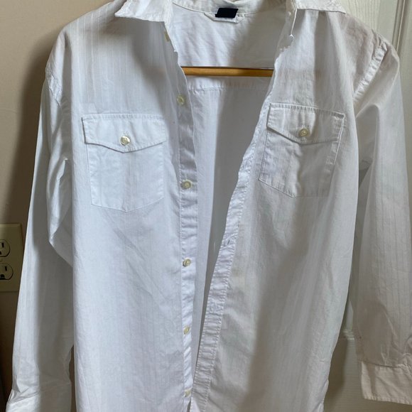 White Gap Collared Button Down Shirt - Picture 2 of 13